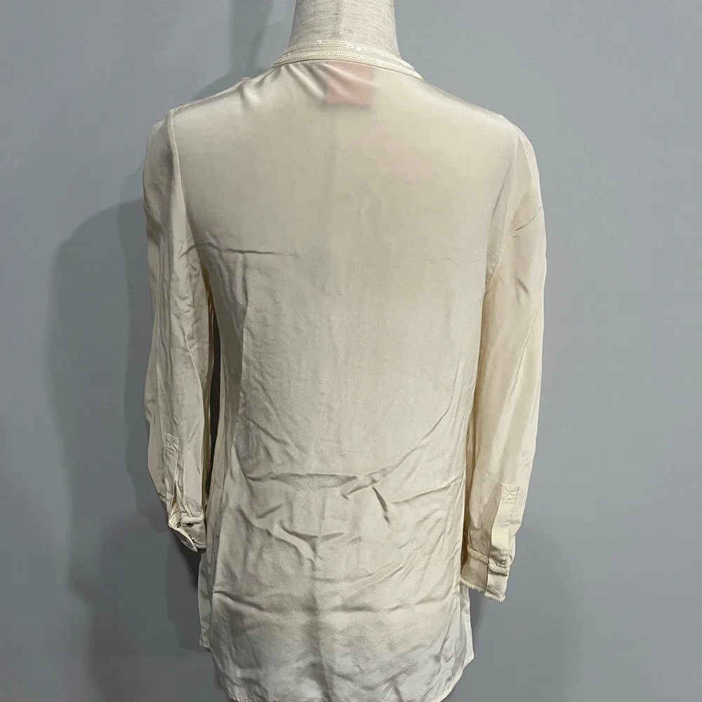 Tory‎ Burch Silk Elegant Cream Embroidered Women's  Peasant Top Size 4